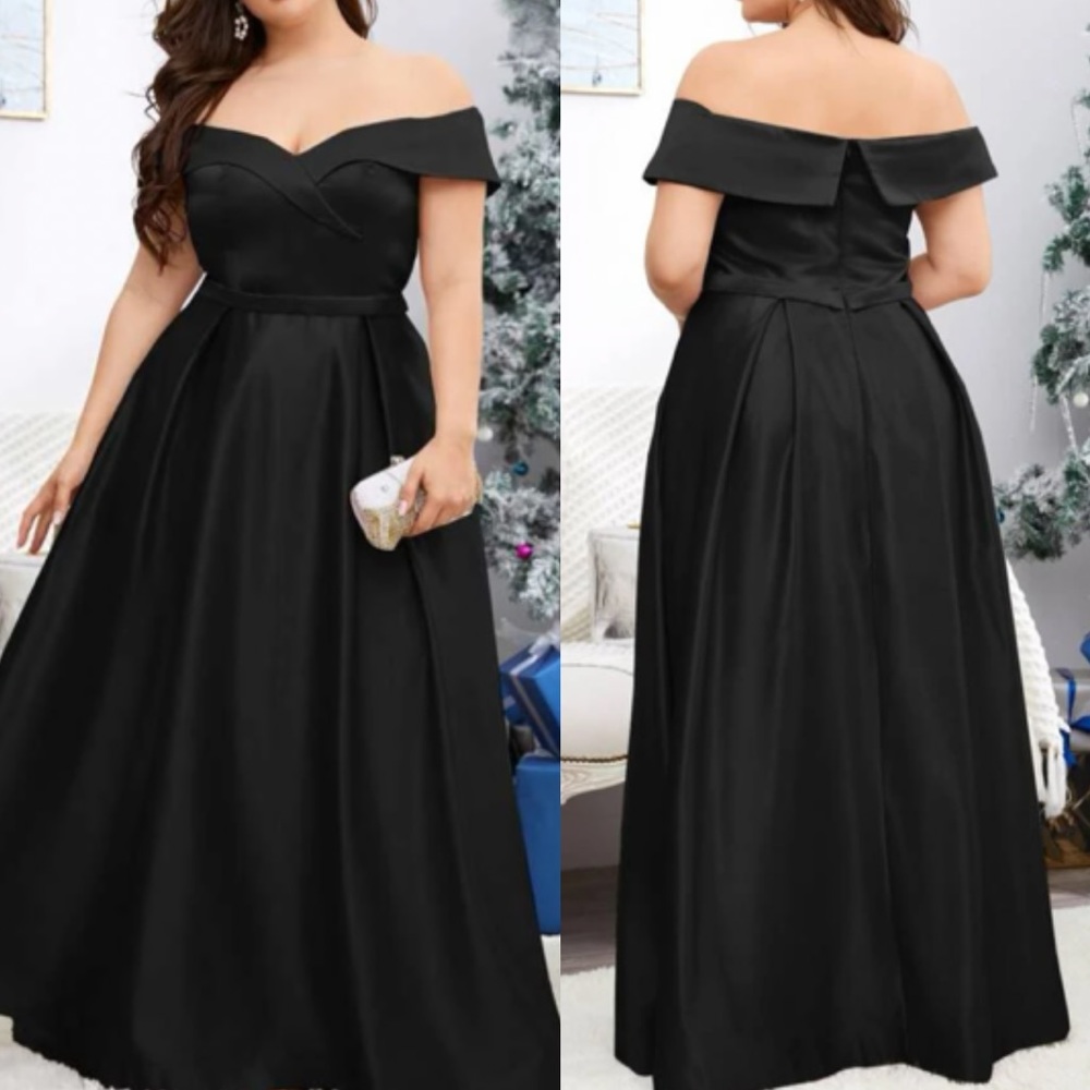 Elegant Black Off-Shoulder Maxi Dress